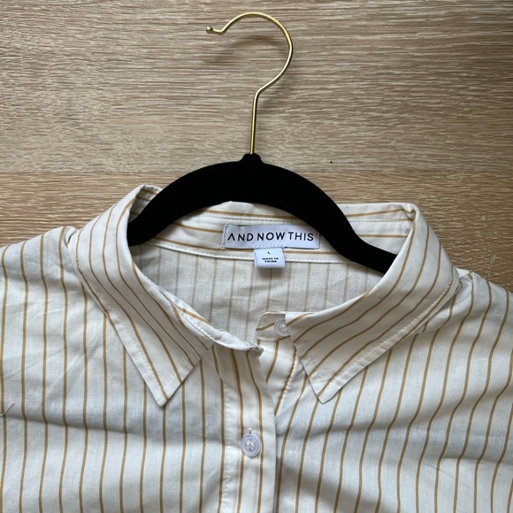 Macy's And Now This Women's Striped Button Front Cotton Top. - Picture 2 of 9